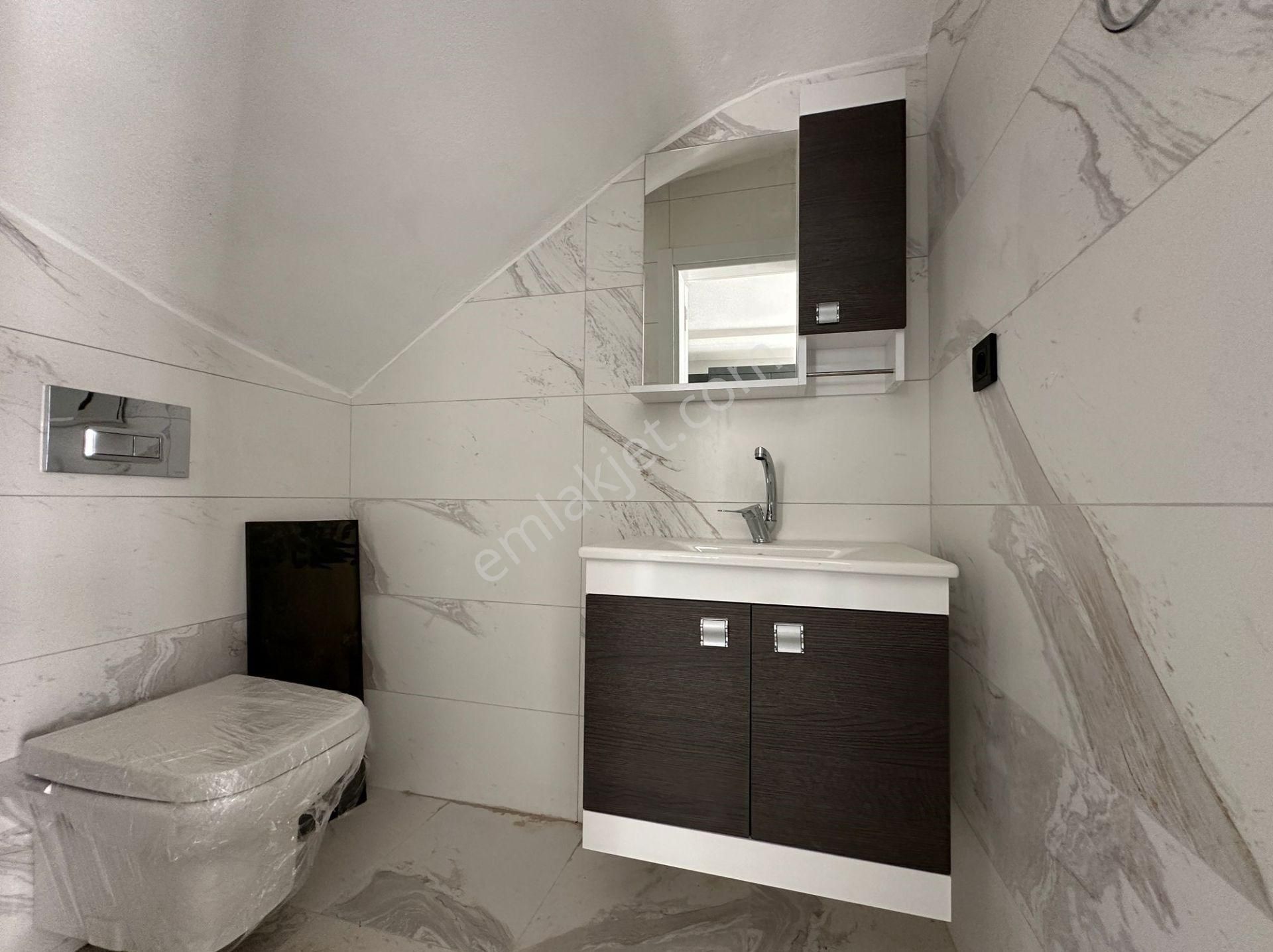 Seferihisar Doğanbeyde 2+1 Satılık Yazlık Villa Denize Yakın 300 Metre - Görsel 19