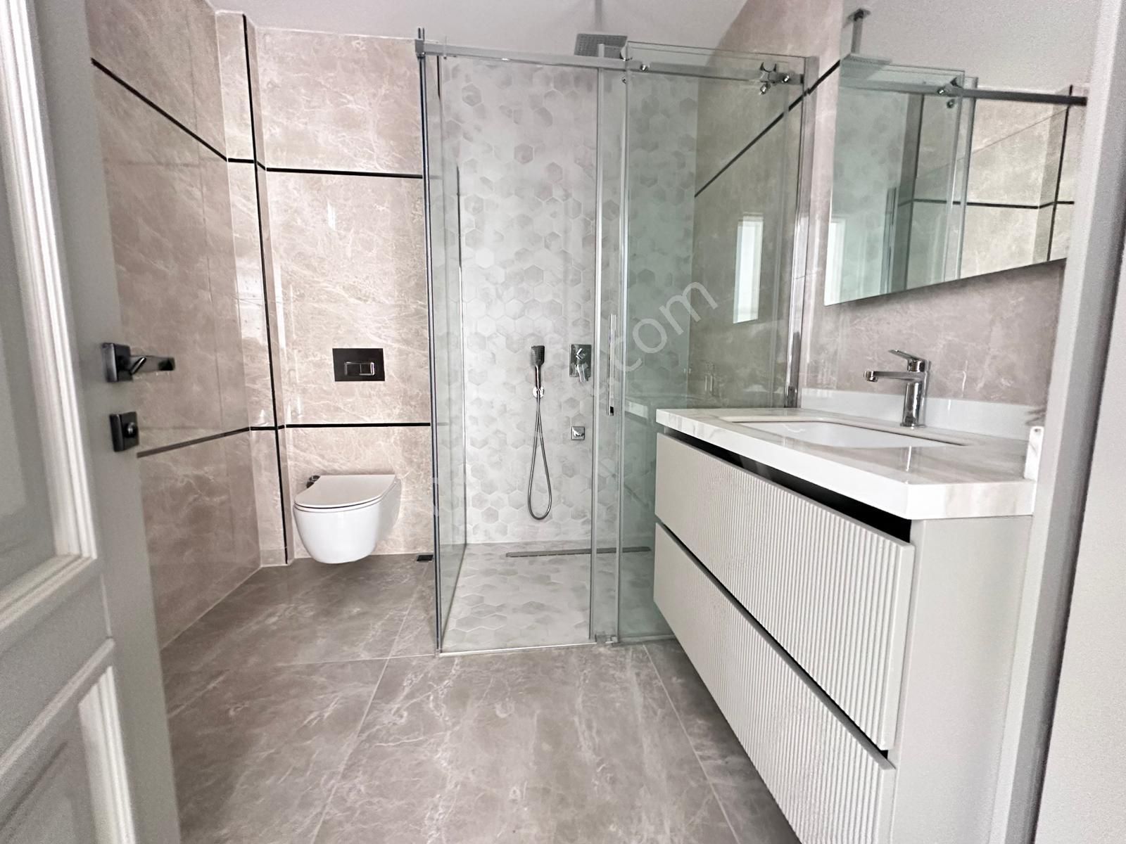 Çorlu Önerlerde Satılık Müstakil Havuzlu 5+1 Sıfır Villa - Görsel 17