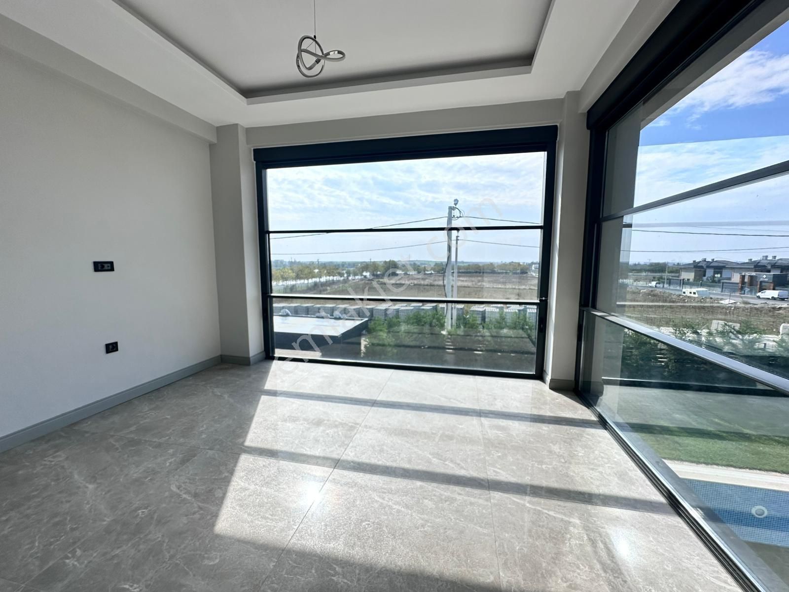 Çorlu Önerlerde Satılık Müstakil Havuzlu 5+1 Sıfır Villa - Görsel 34