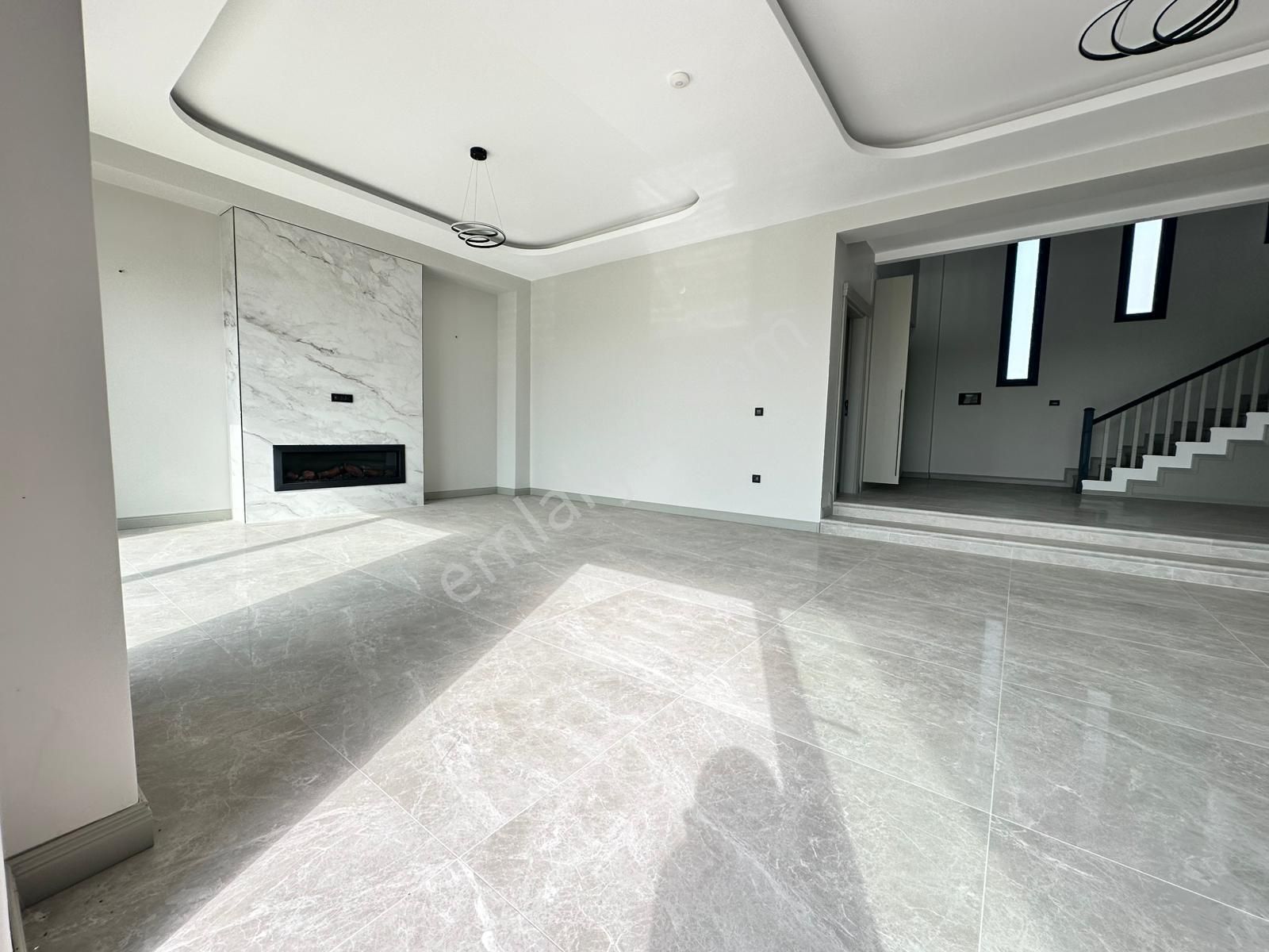 Çorlu Önerlerde Satılık Müstakil Havuzlu 5+1 Sıfır Villa - Görsel 11