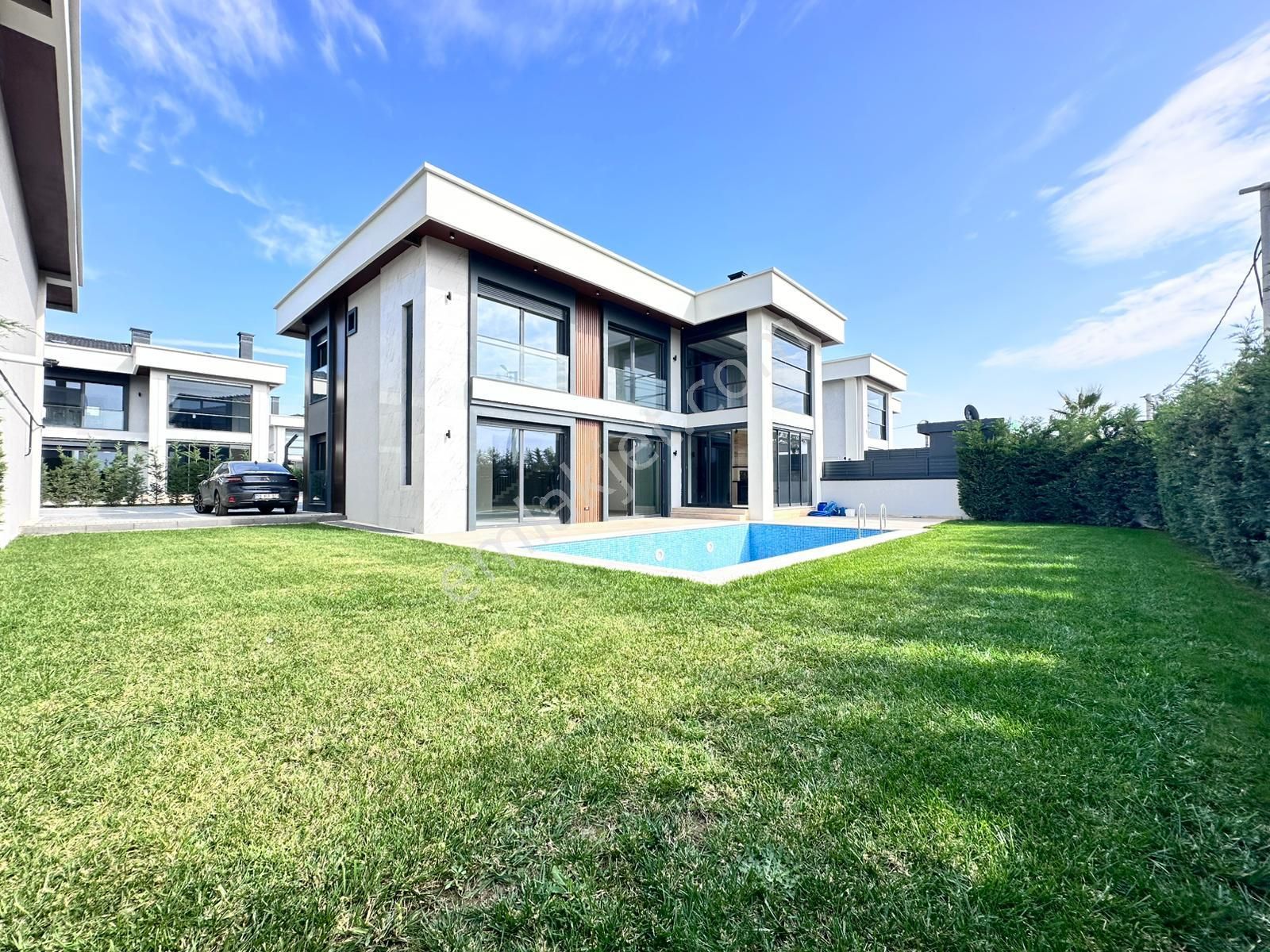 Çorlu Önerlerde Satılık Müstakil Havuzlu 5+1 Sıfır Villa - Görsel 5