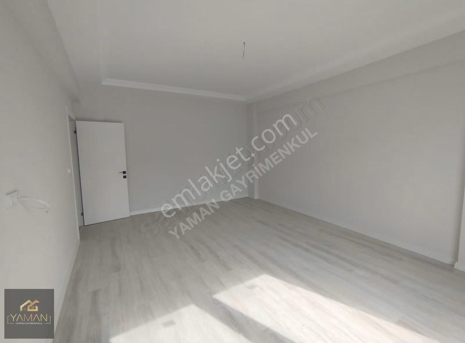 Akhisar Atatürk Mah. Prestij Caddesi Arkasında Satılık 3+1 Daire - Görsel 13