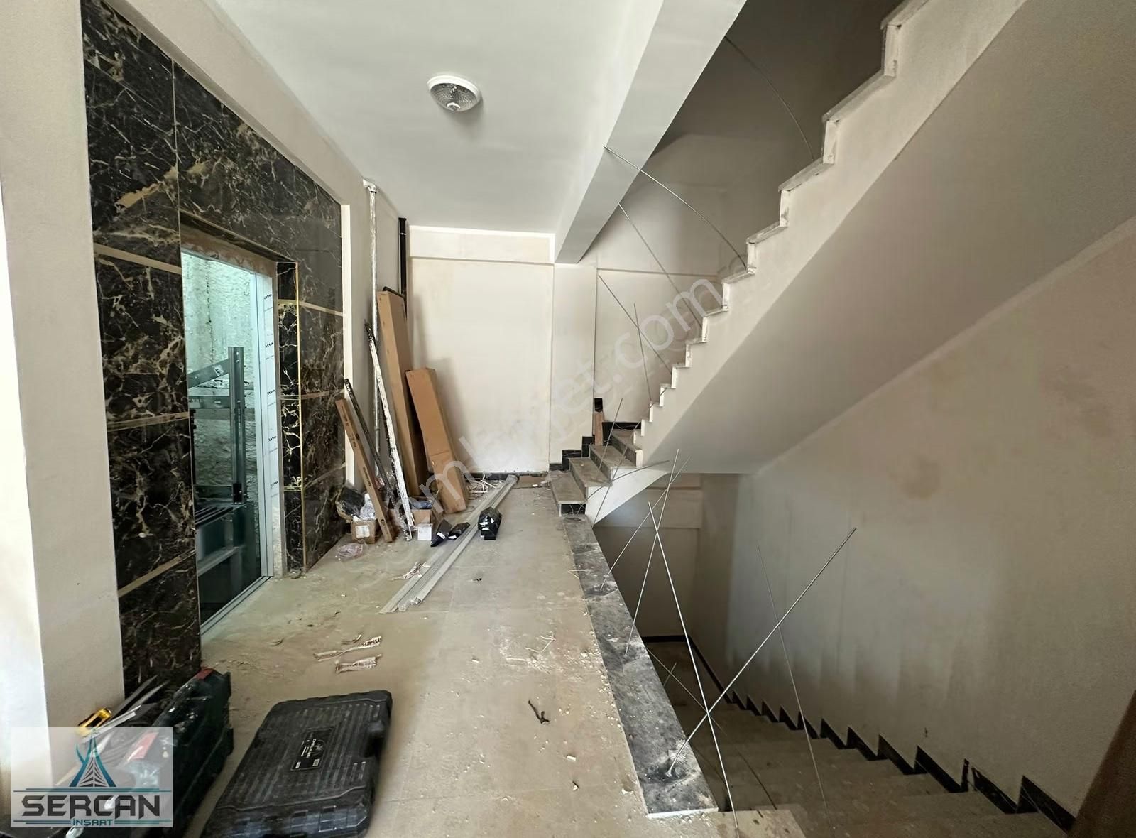 Uluğbey Mahallesi Alpaslan Caddesine Cephe 3+1 Lüx Daireler - Görsel 15