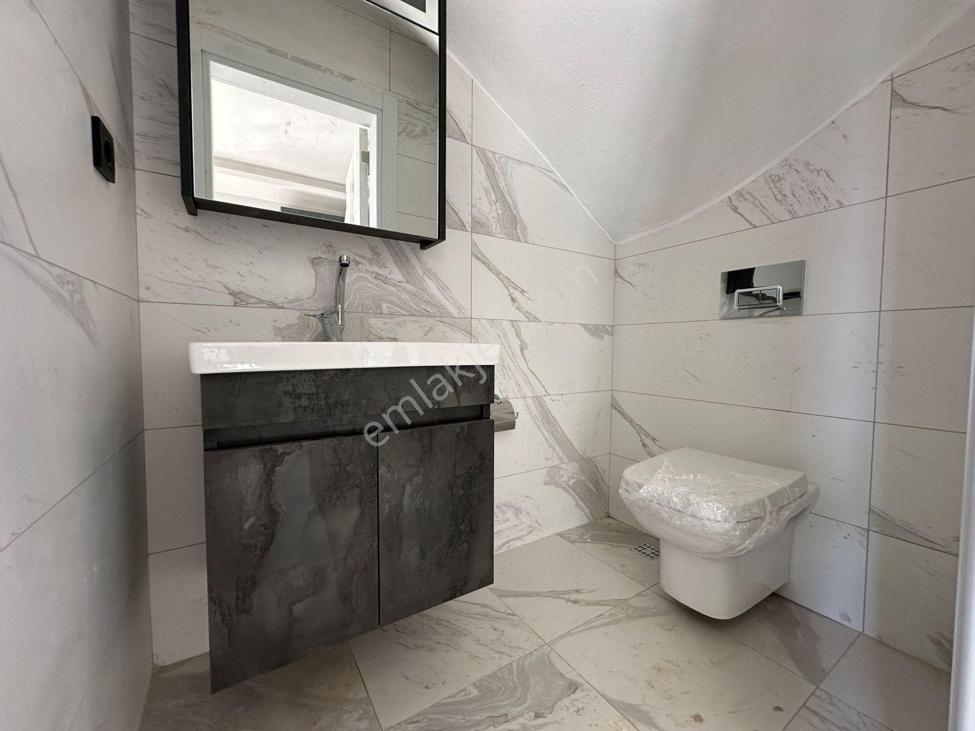 İzmir Seferihisar Doğanbeyde 2+1 Satılık Yazlık Villa Sahile 300 Metre Mesafede - Görsel 18