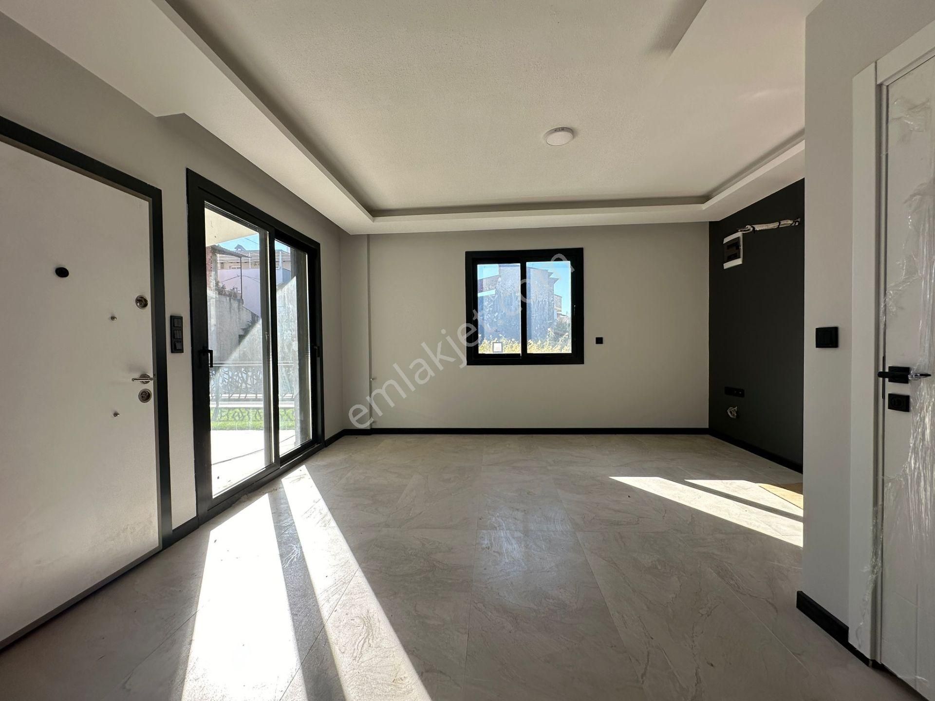 İzmir Seferihisar Doğanbeyde 2+1 Satılık Yazlık Villa Sahile 300 Metre Mesafede - Görsel 9