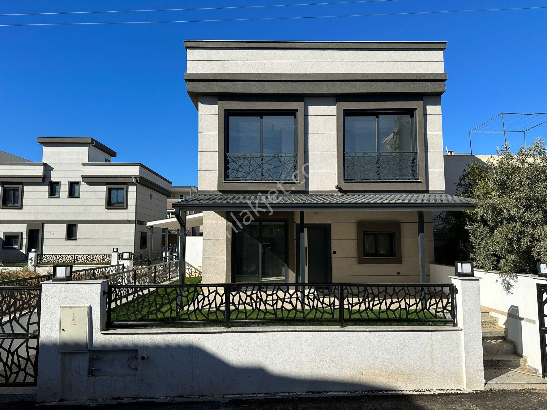 İzmir Seferihisar Doğanbeyde 2+1 Satılık Yazlık Villa Sahile 300 Metre Mesafede - Görsel 30