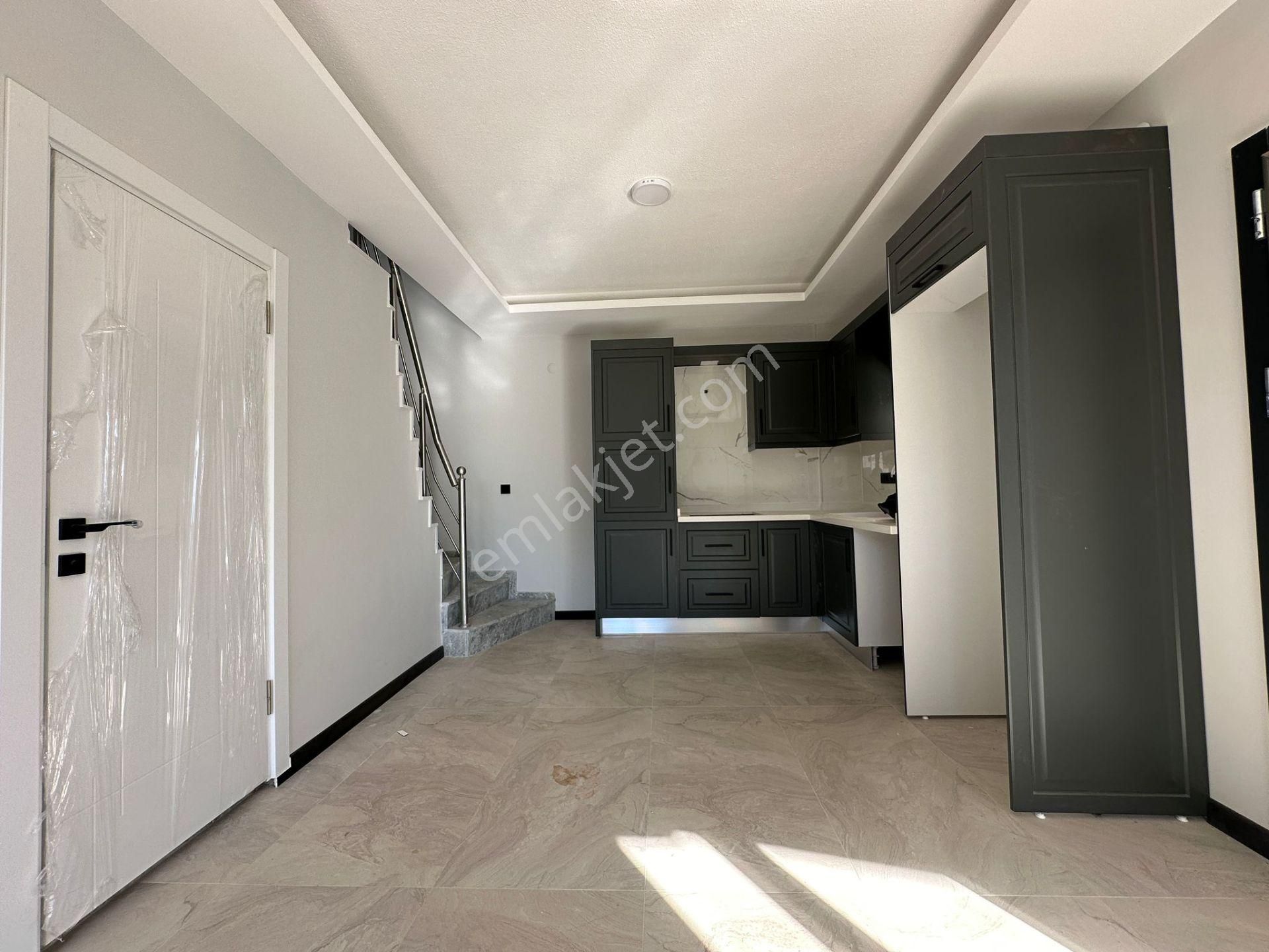 İzmir Seferihisar Doğanbeyde 2+1 Satılık Yazlık Villa Sahile 300 Metre Mesafede - Görsel 17