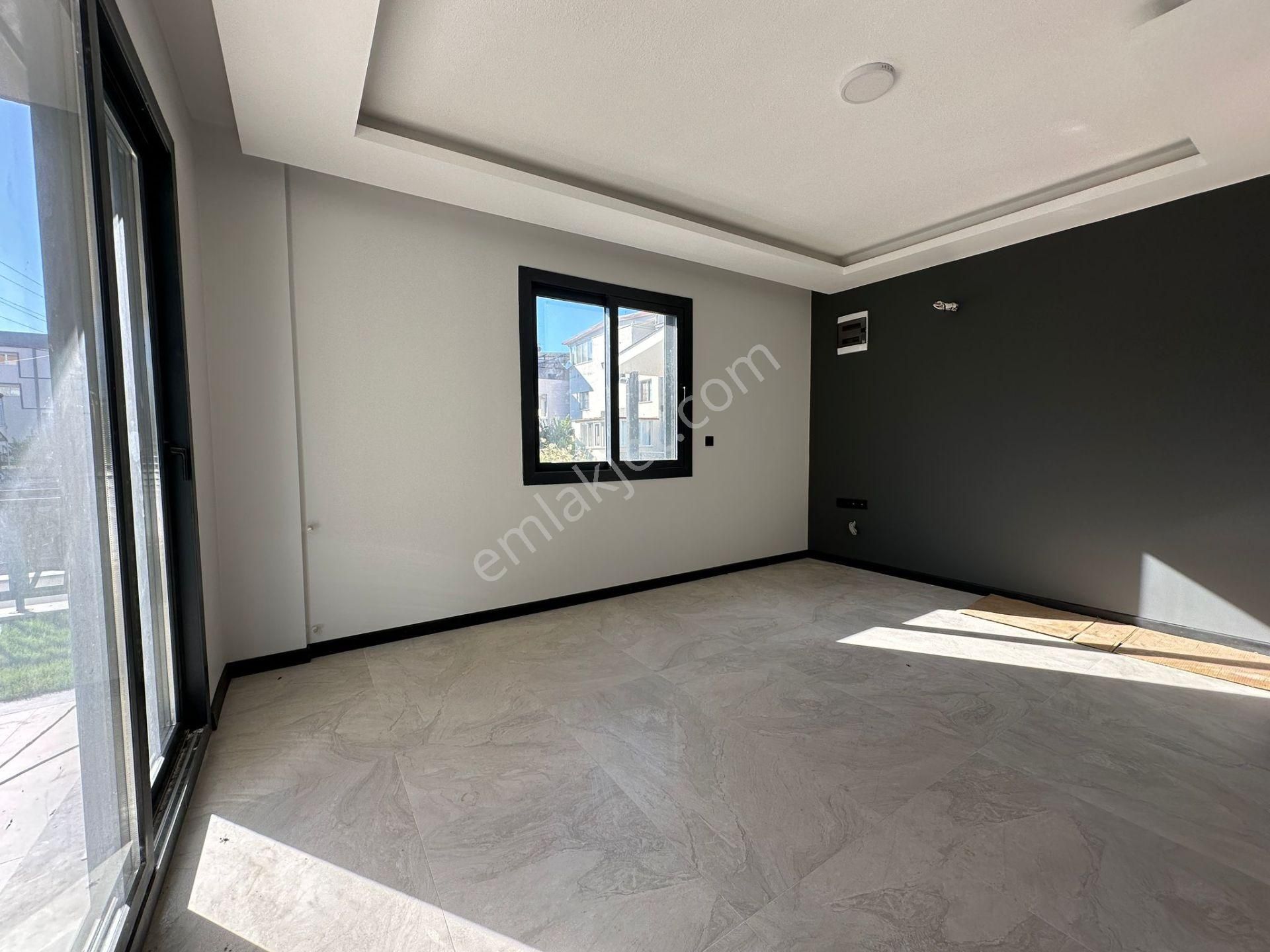 İzmir Seferihisar Doğanbeyde 2+1 Satılık Yazlık Villa Sahile 300 Metre Mesafede - Görsel 11