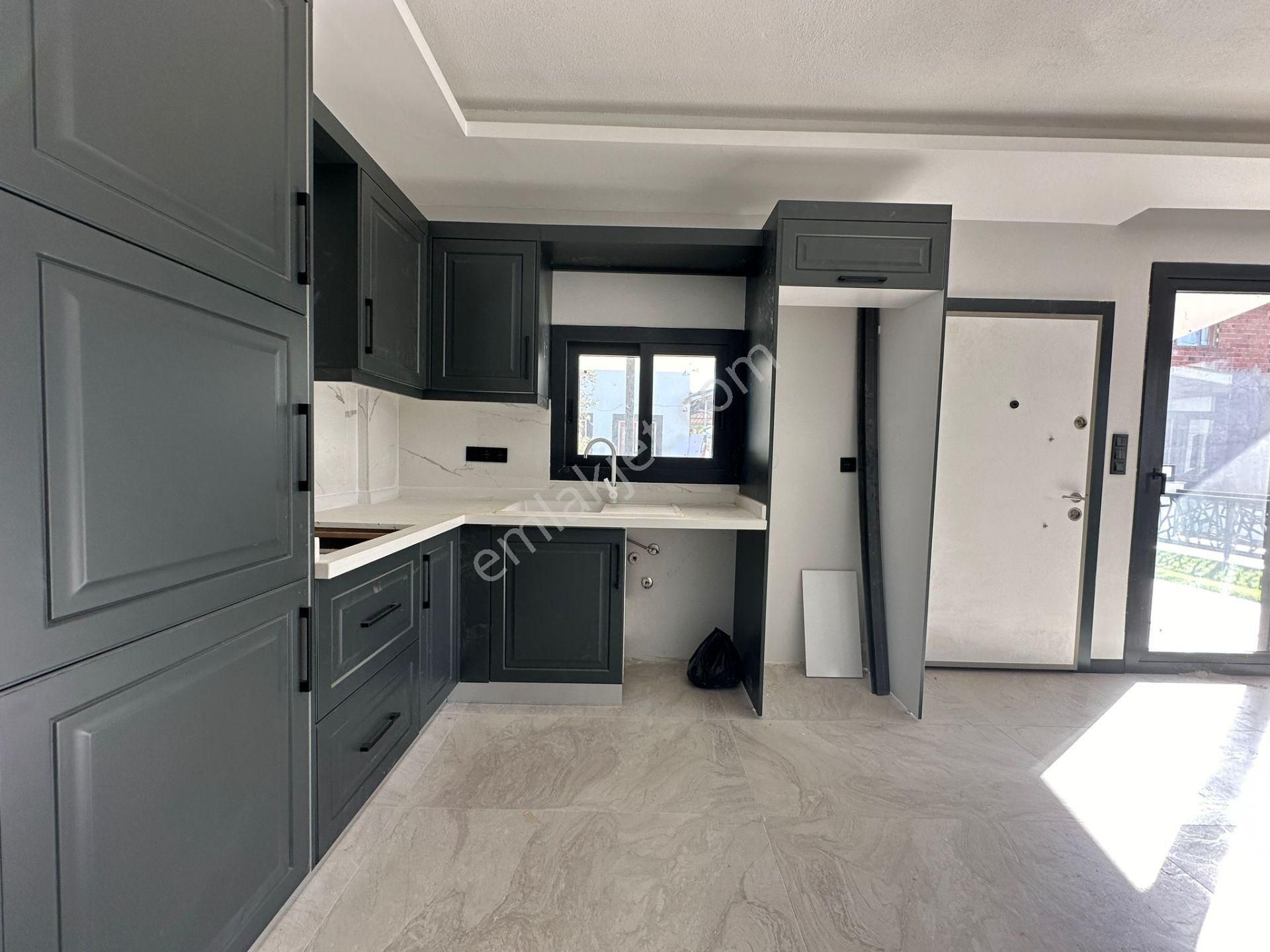 İzmir Seferihisar Doğanbeyde 2+1 Satılık Yazlık Villa Sahile 300 Metre Mesafede - Görsel 14