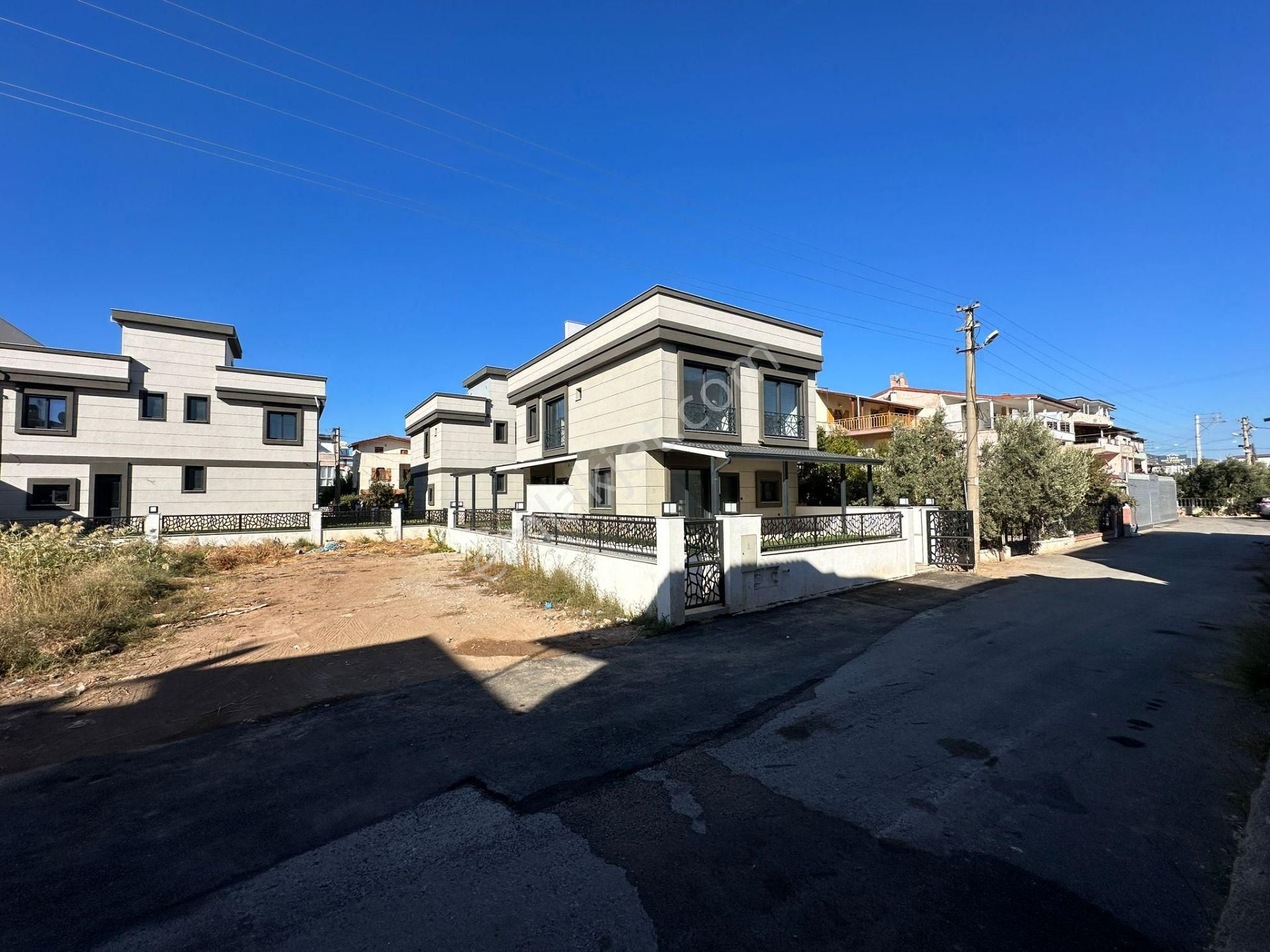 İzmir Seferihisar Doğanbeyde 2+1 Satılık Yazlık Villa Sahile 300 Metre Mesafede - Görsel 31