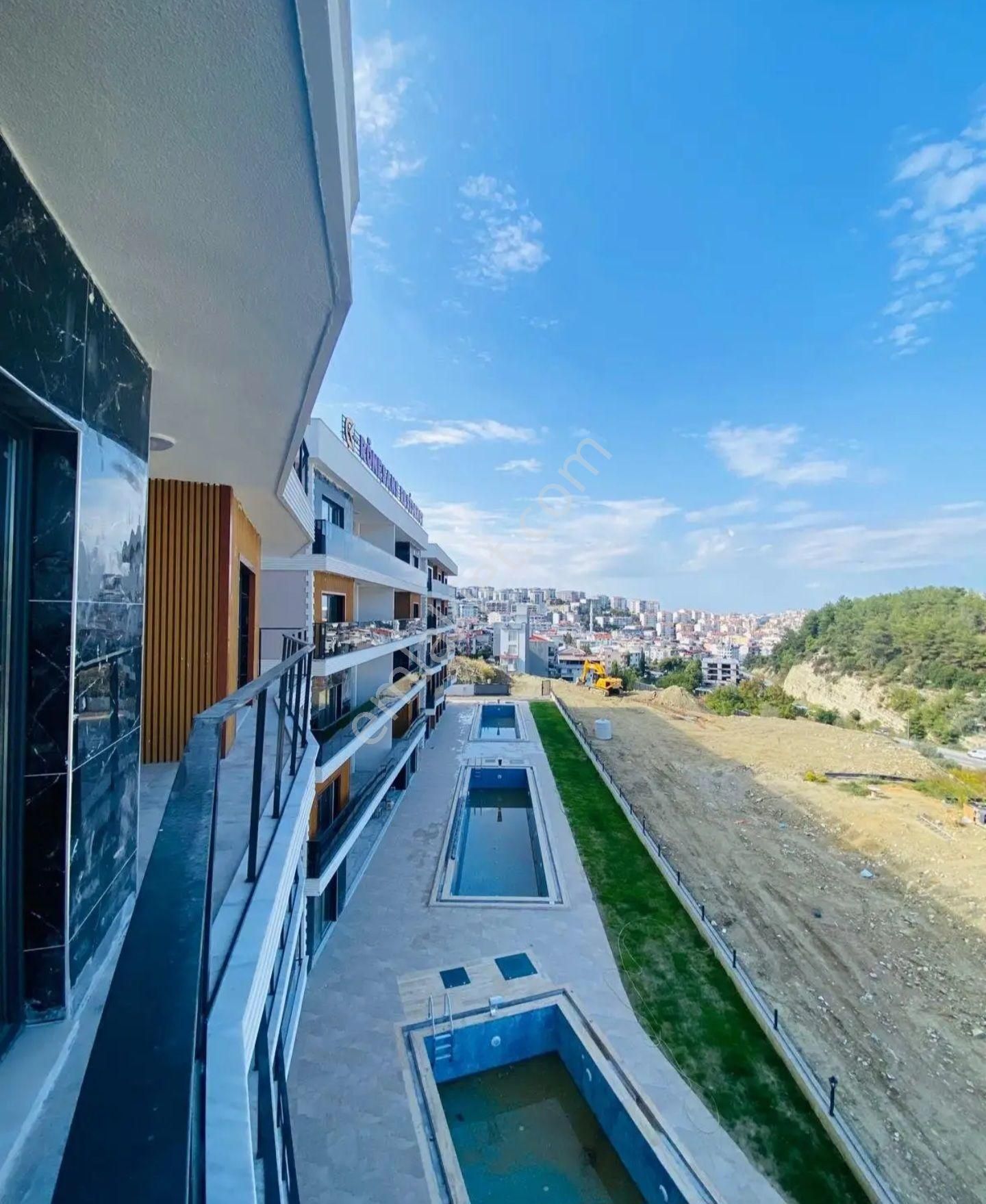 Kuşadası İkicesmelik Mahallesinde 1+1 2+1 Sıfır Havuzlu Otoparklı Güvenlikli Sitede - Görsel 23