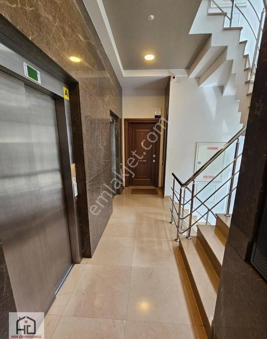 Fenerbahçede Çiftehavuzlarda 2+1 Ebeveynli Yeni Bina - Görsel 24