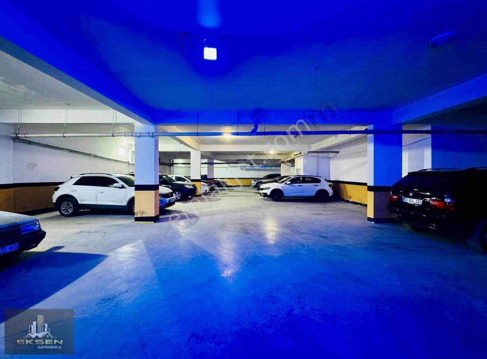 Eksen'den Cadde Üzeri Lüks Yapılı Önü Açık 4+1 Site Dairesi - Görsel 28