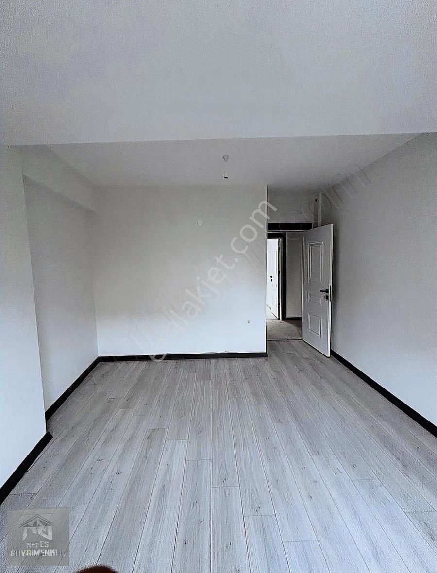Nefesten Reşadiye Mahallesınde Satılık 2+1 Geniş Daire - Görsel 11