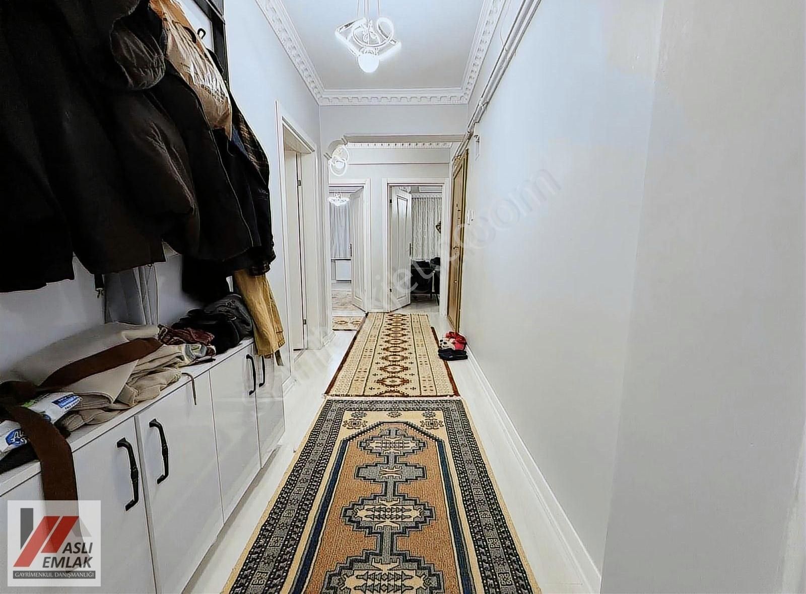 Aslı Emlaktan Esentepe Mah 3+1kat 3