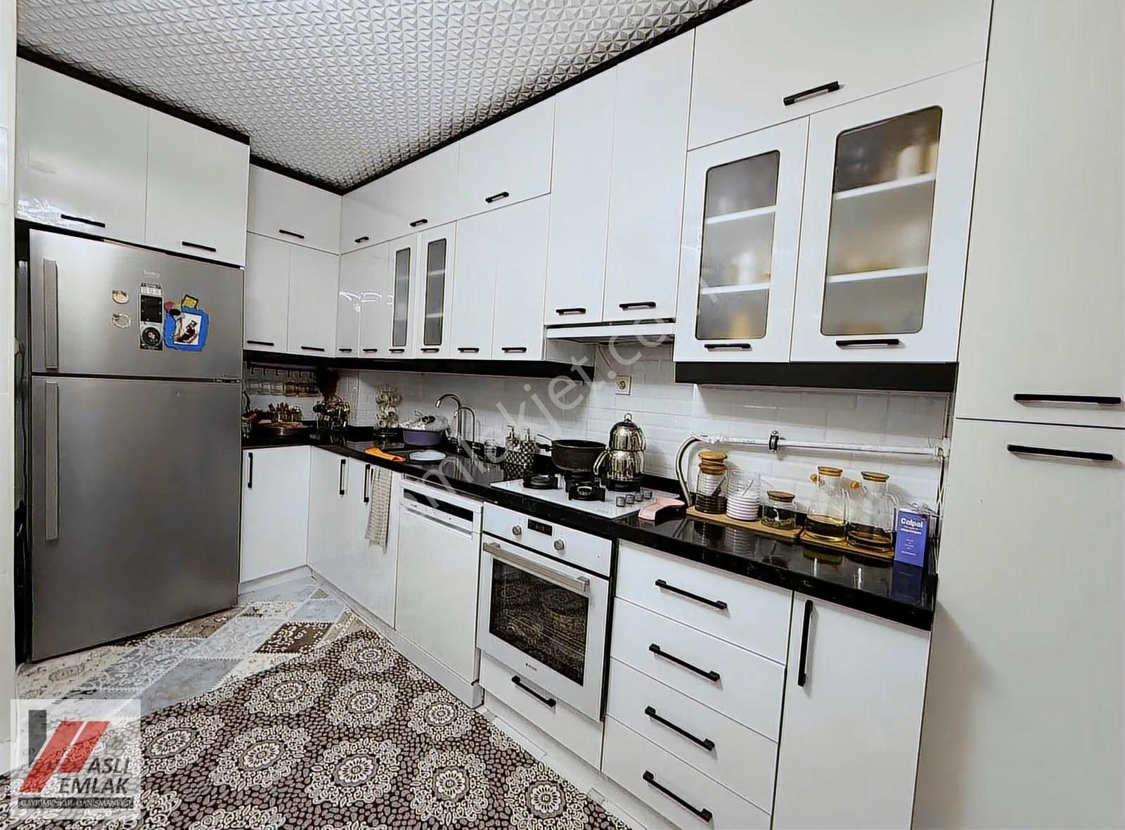 Aslı Emlaktan Esentepe Mah 3+1kat 3 - Görsel 21