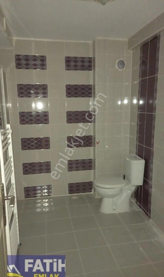 Peugeot Oto Bayii Civarı İpekyolu Caddesine 150 Metre Uzaklıkta Site İçinde 3. Kat 220 M2 4+1 Daire - Görsel 5