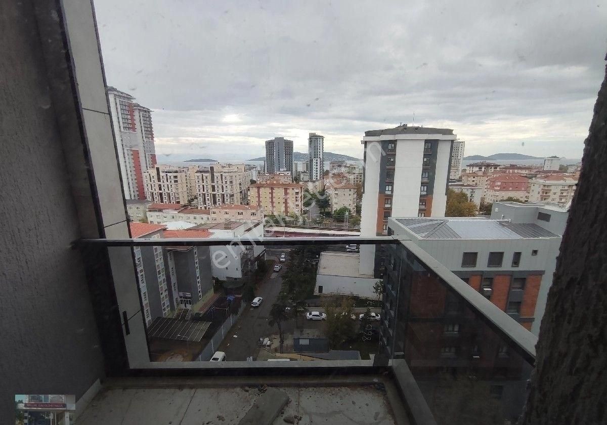 Atalar Merkezde Deniz Ve Adalar Manzaralı Site İçinde Geniş 3+1 - Görsel 9