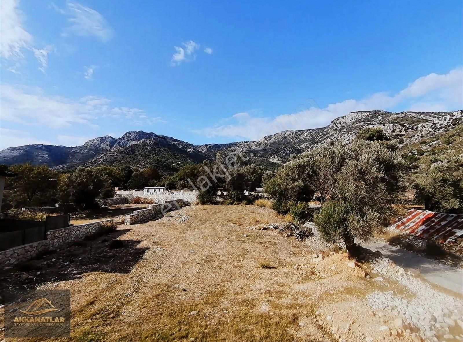 Seydikemer Boğaziçi Mahallesinde Yola Cephe Köyiçi İmarlı Tarla - Görsel 30