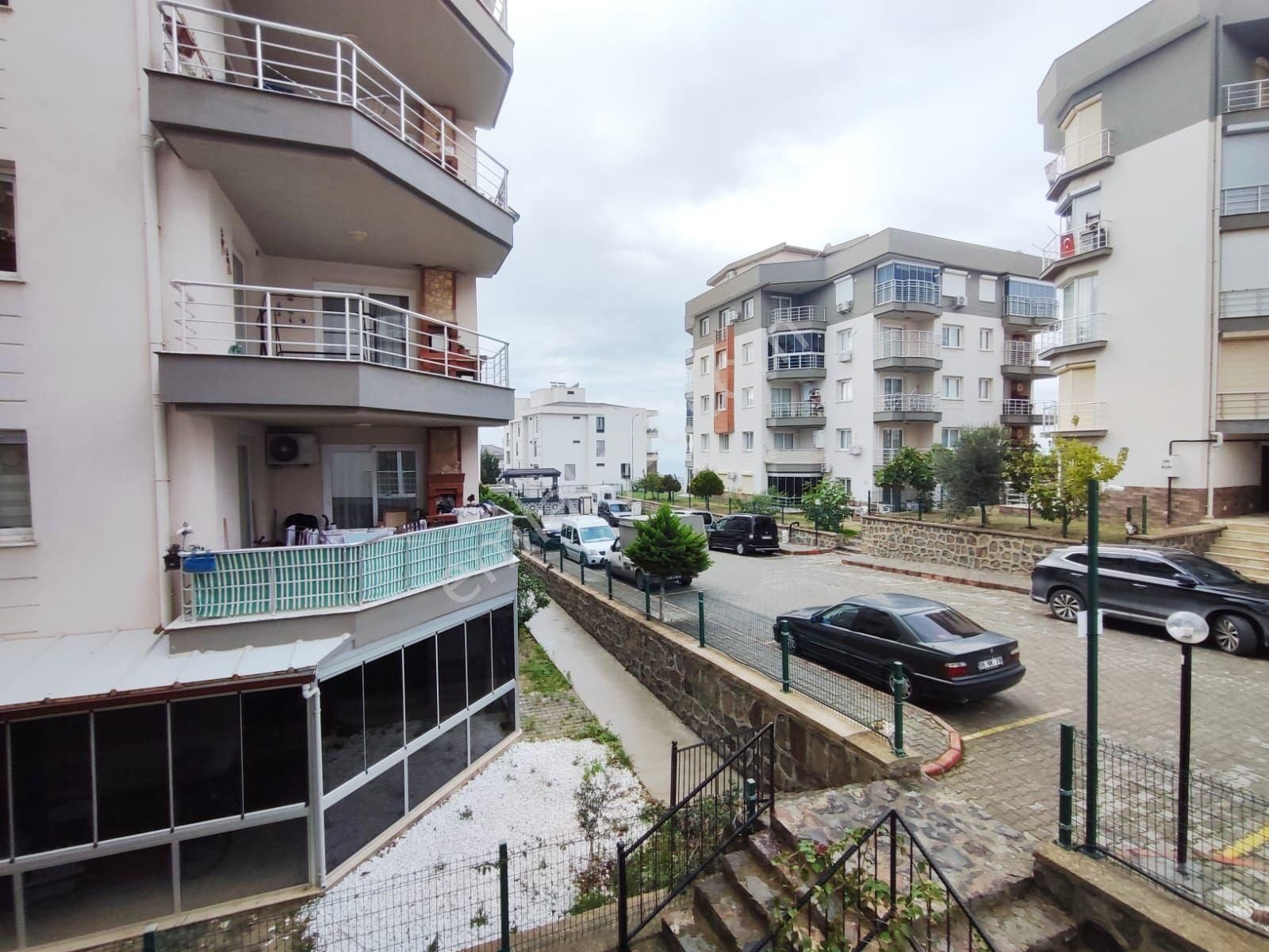 Kuşadası Değirmendere Mevkiinde Havuzlu Güvenlikli Sitede Doğalgaz Kapısında 2+1 Ve 3+1 - Görsel 14