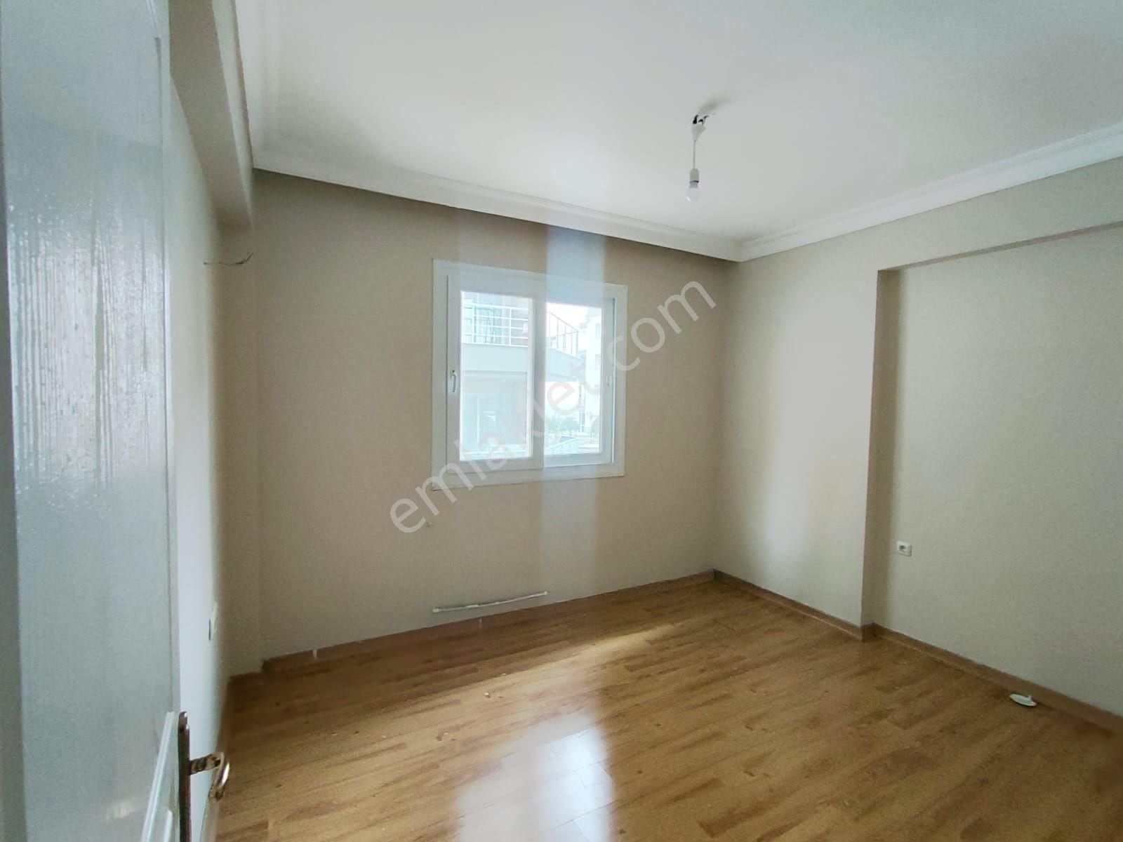 Kuşadası Değirmendere Mevkiinde Havuzlu Güvenlikli Sitede Doğalgaz Kapısında 2+1 Ve 3+1 - Görsel 5