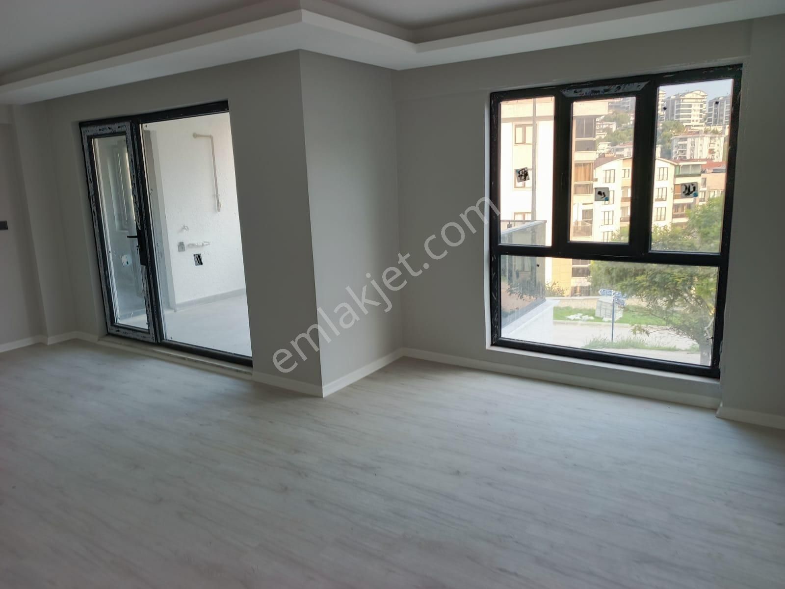 Bursa Güzelyalı Eğitim Mahallesi'nde Satılık Yeni Sıfır 1.kat 3+1 Konforlu Daire Site İçi - Görsel 13