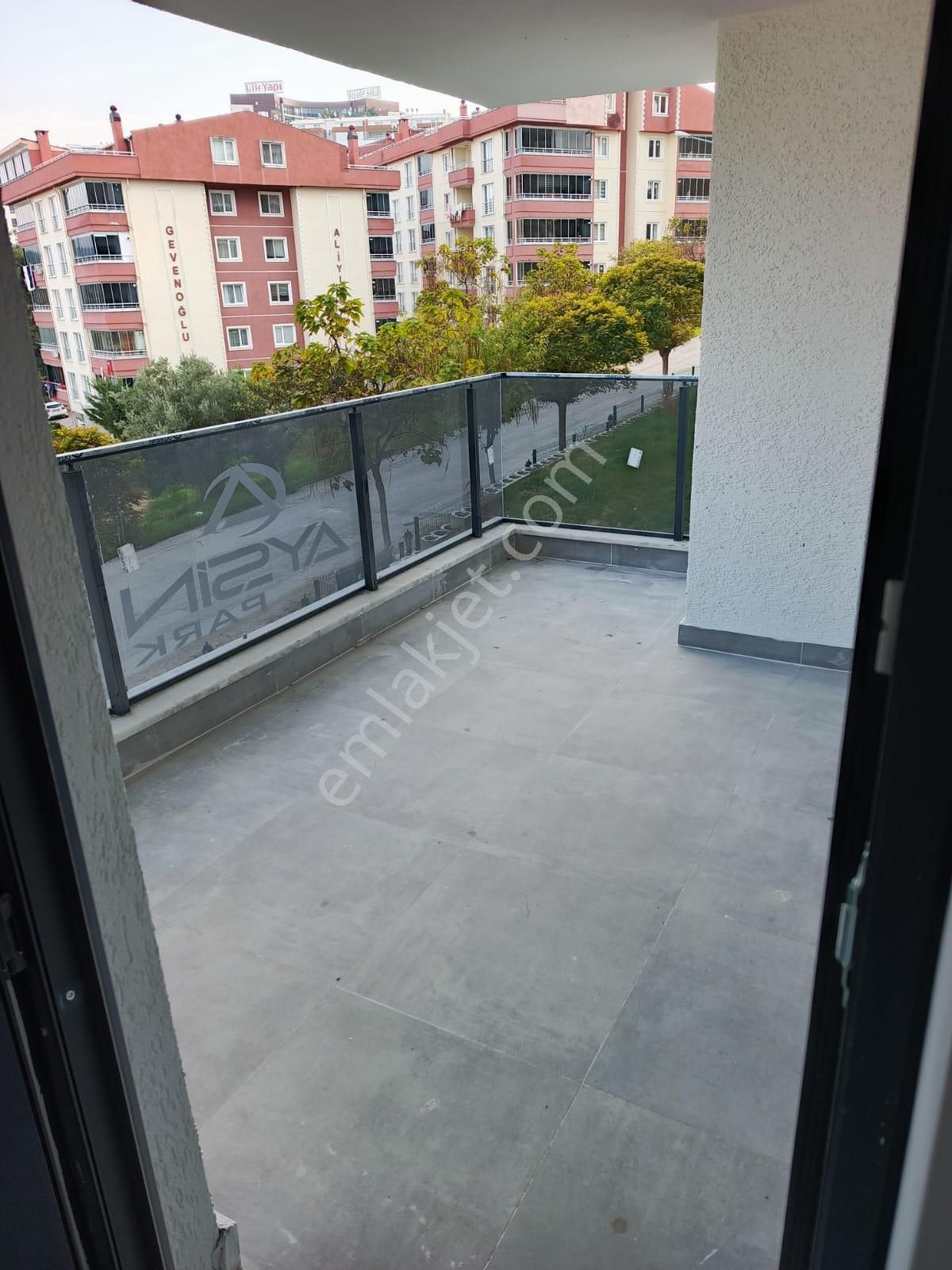 Bursa Güzelyalı Eğitim Mahallesi'nde Satılık Yeni Sıfır 1.kat 3+1 Konforlu Daire Site İçi - Görsel 9