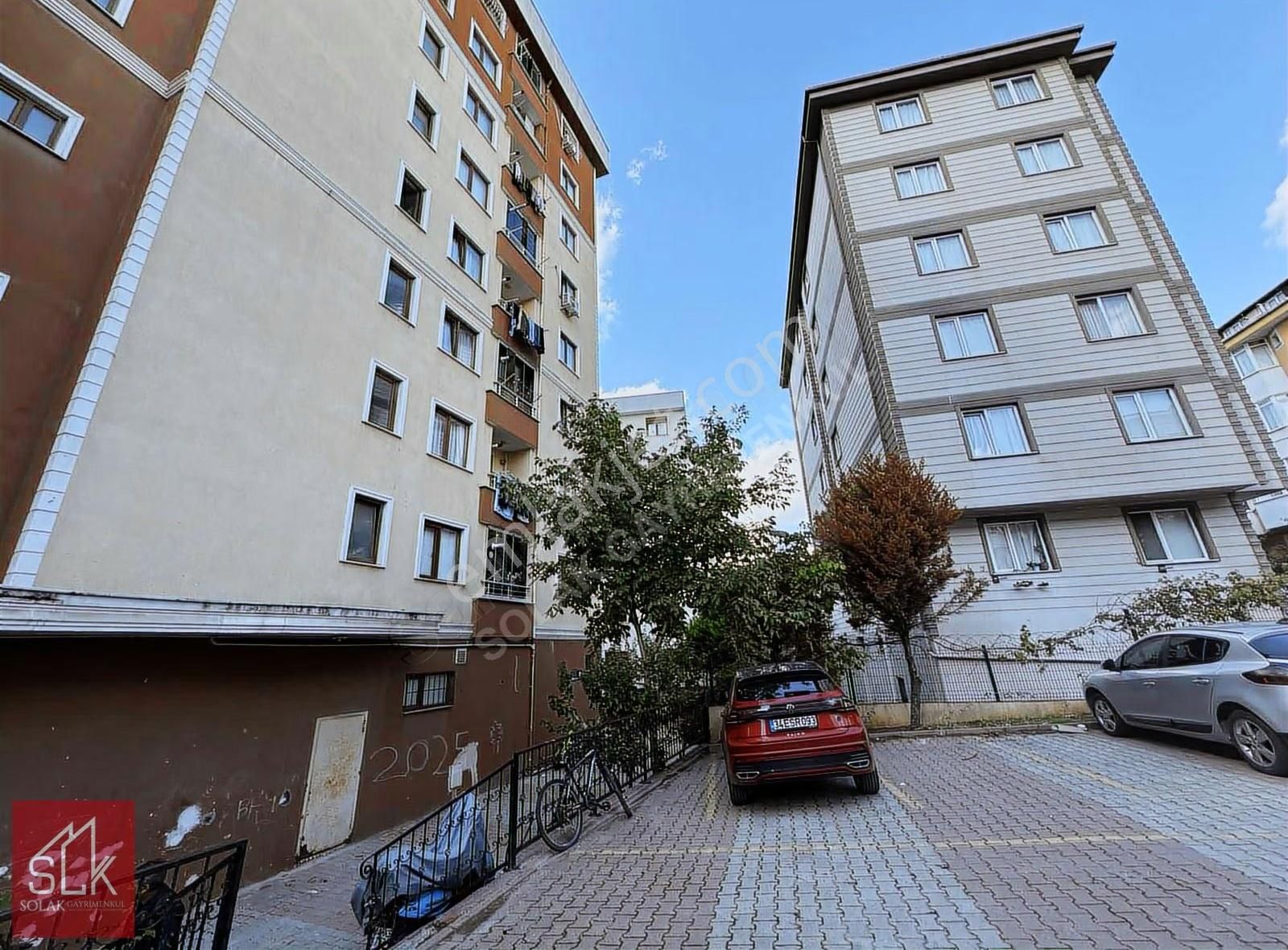 Cenk Atalay Solak'tan 100m2 G. Kullanımlı, Balkonlu Kiralık 3+1 - Görsel 22