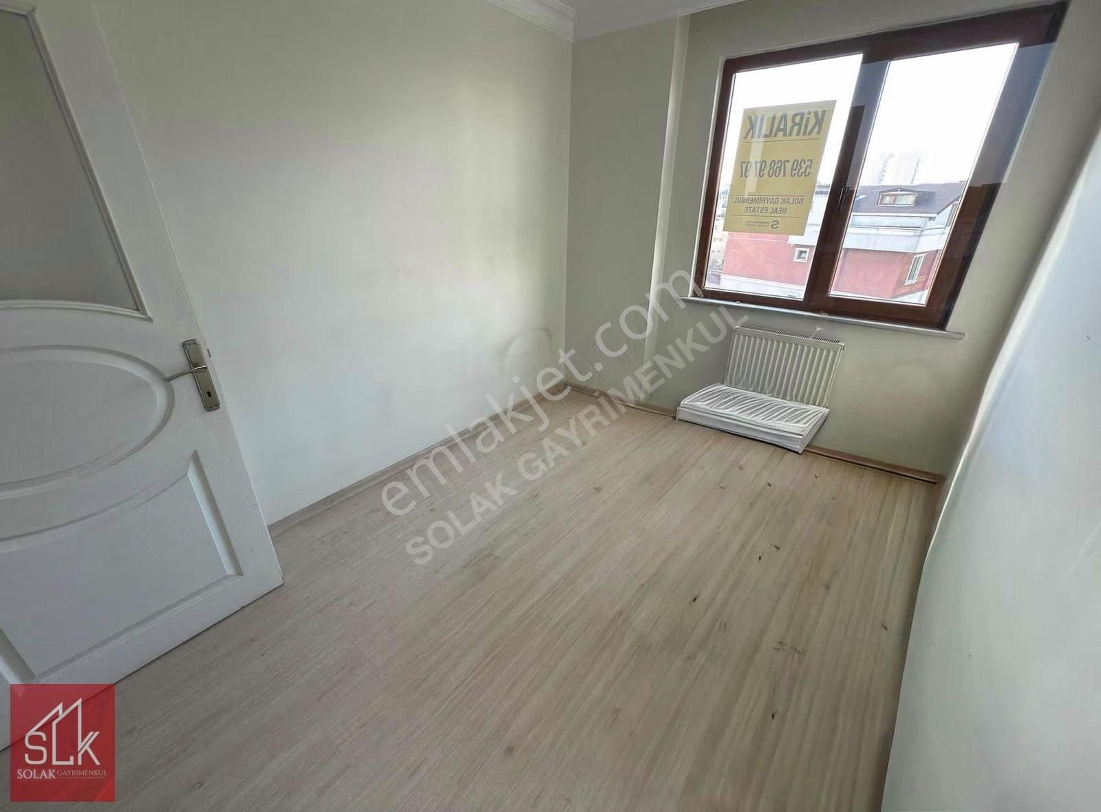 Cenk Atalay Solak'tan 100m2 G. Kullanımlı, Balkonlu Kiralık 3+1 - Görsel 4