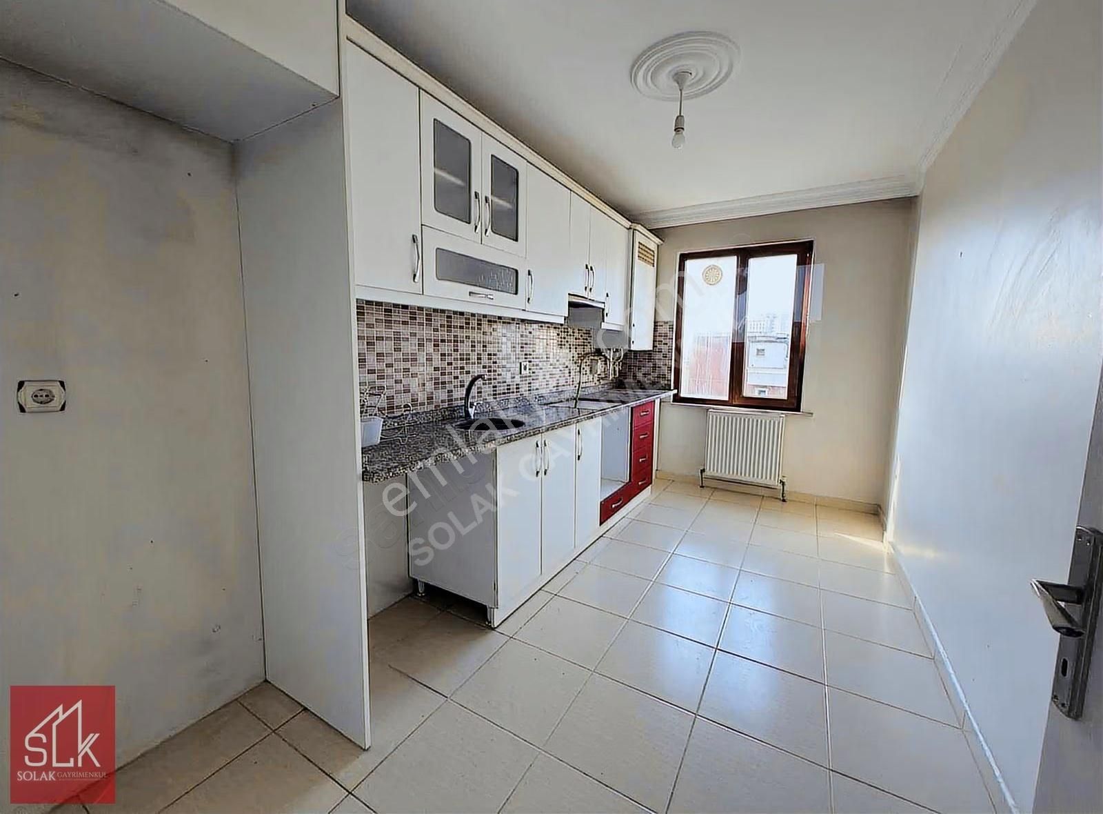 Cenk Atalay Solak'tan 100m2 G. Kullanımlı, Balkonlu Kiralık 3+1 - Görsel 29