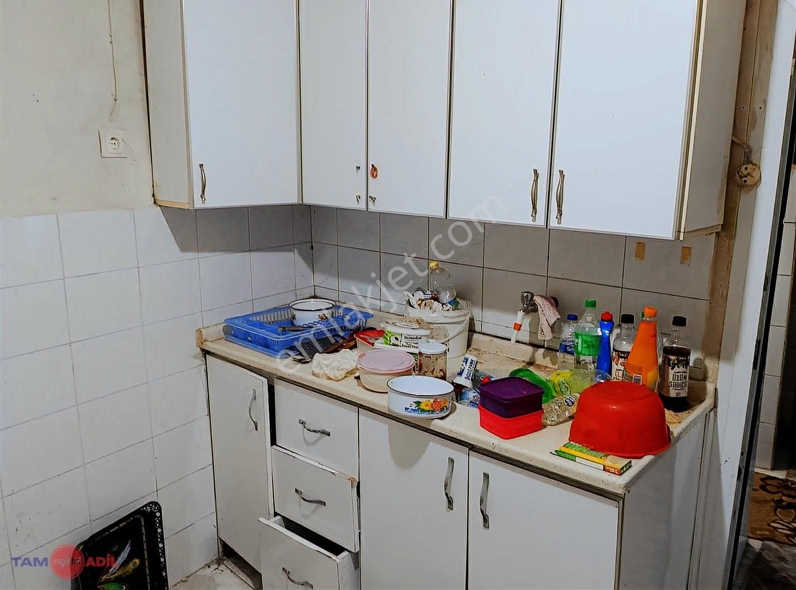 Bergama Selçuk Mah. Mahkeme Arkasında Müstakil Ev