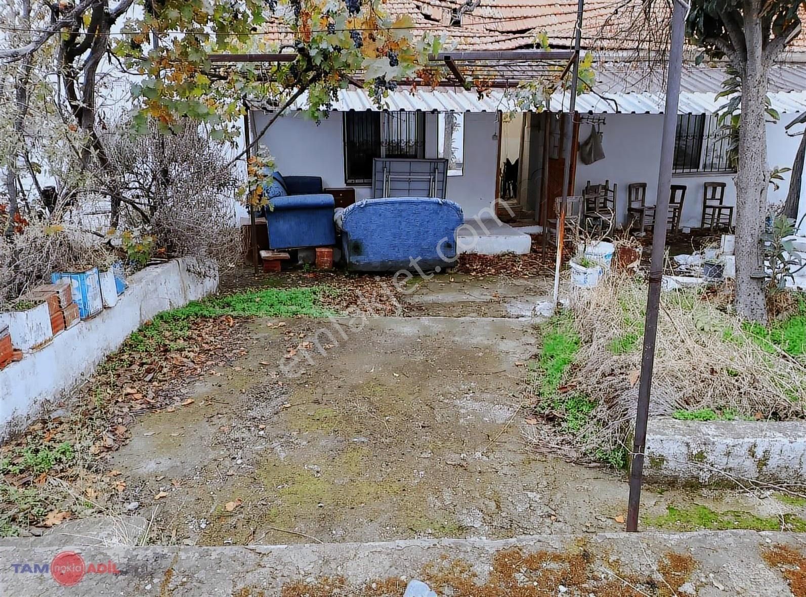 Bergama Selçuk Mah. Mahkeme Arkasında Müstakil Ev - Görsel 15