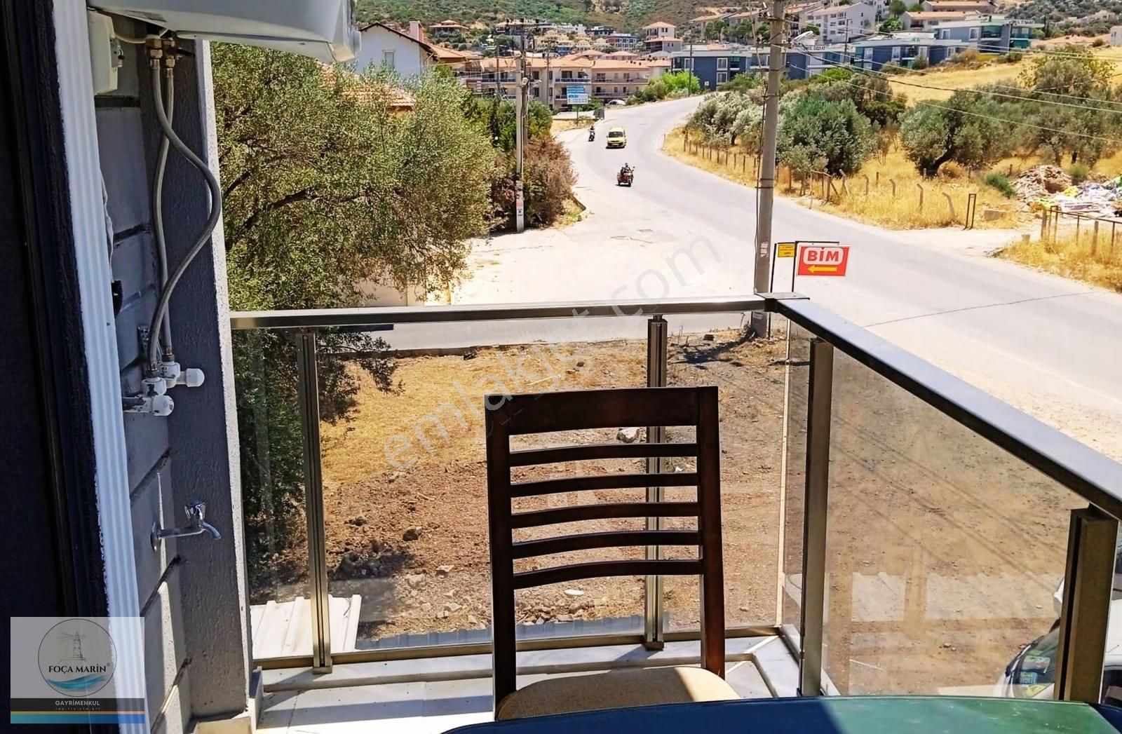 Yenifoça Cadde Üzerinde Dükkan Ve Meskenden Oluşan Satılık Bina - Görsel 18