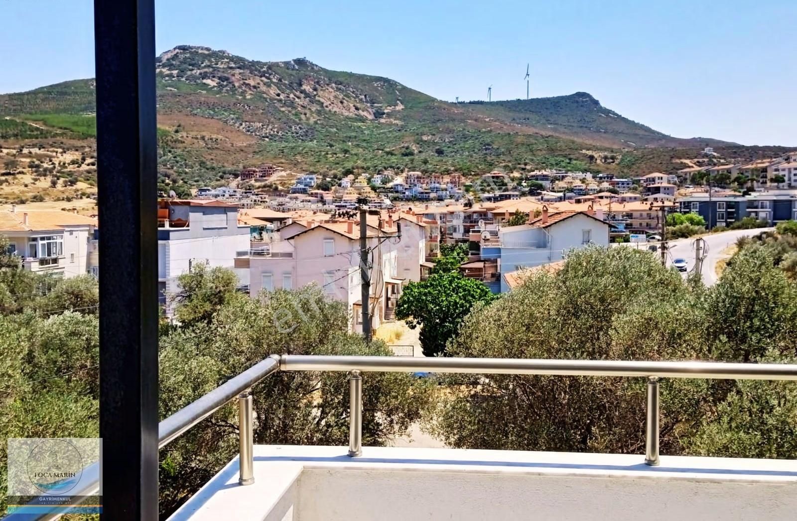 Yenifoça Cadde Üzerinde Dükkan Ve Meskenden Oluşan Satılık Bina - Görsel 5