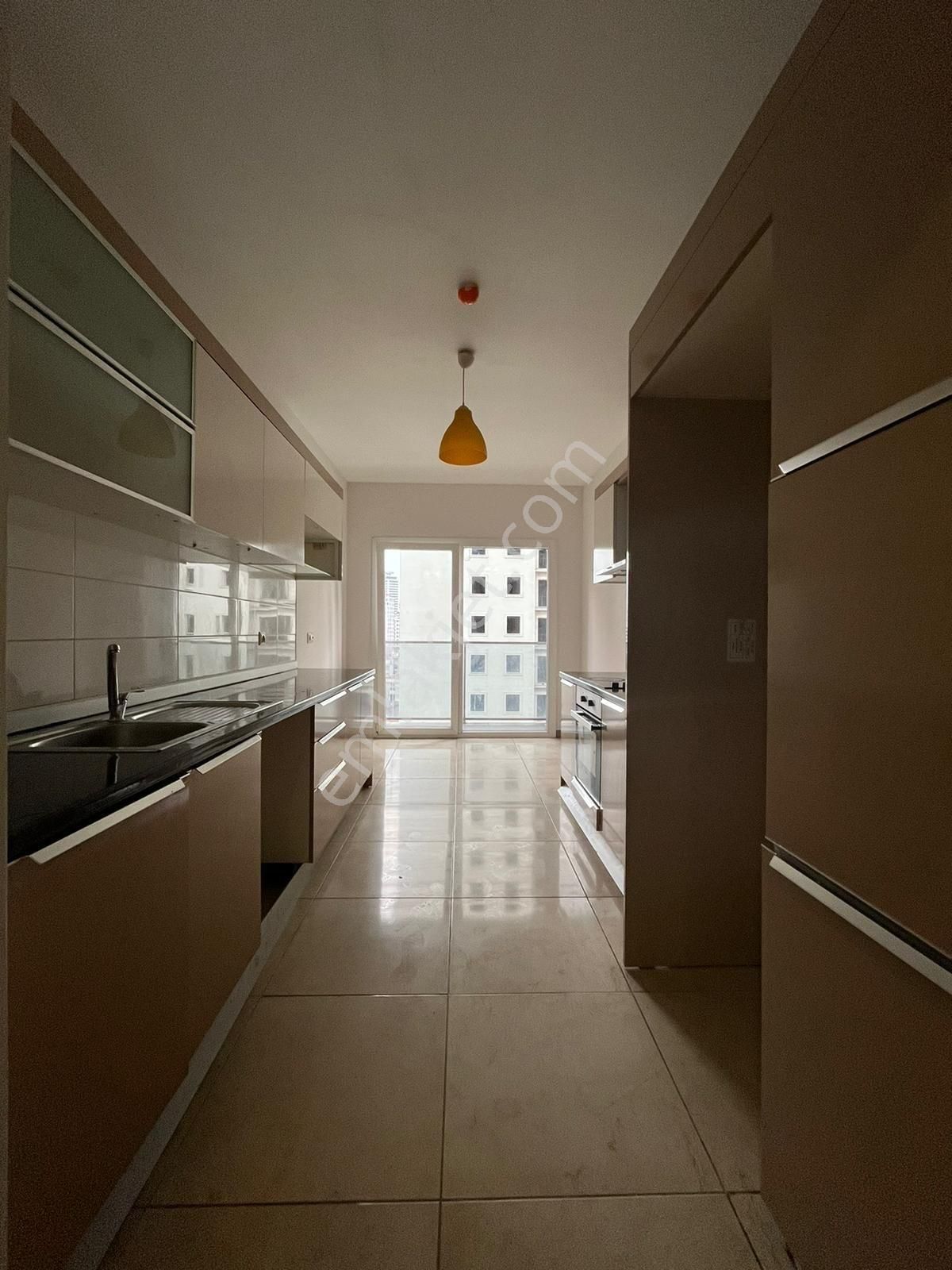 Metrobüse Yakın Satılık Daire - Görsel 8