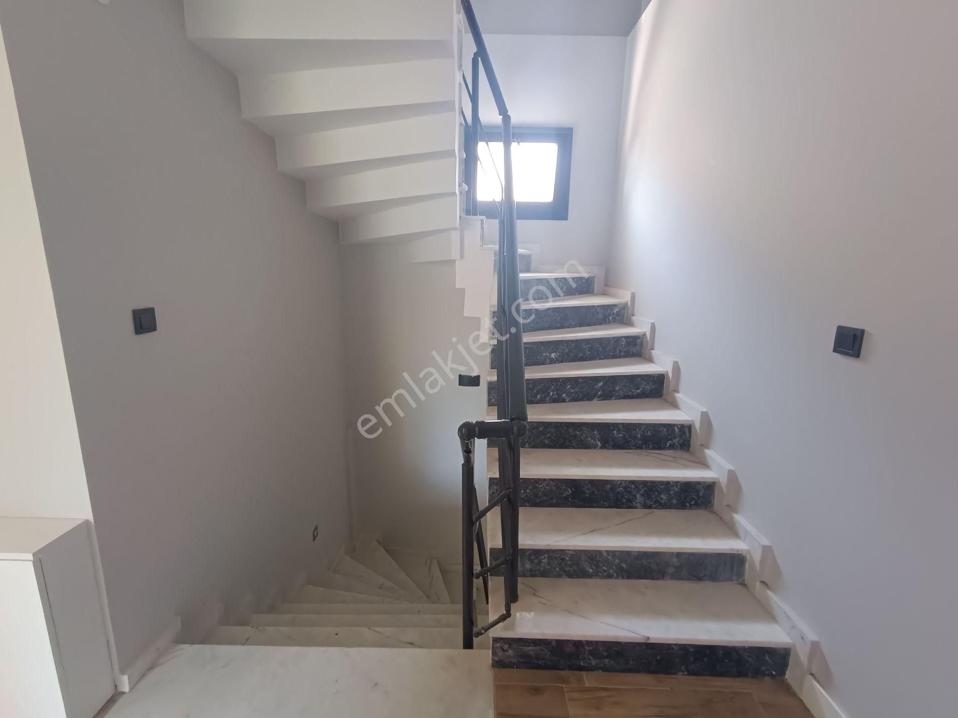 Gökçen'den Denize 2. Parselde 4+1 Sıfır Yazlık Villa - Görsel 19