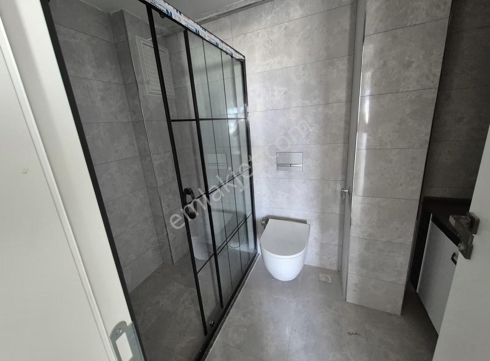 Şemikler Vildan Koleji Yakını Çift Balkonlu Kiralık Lüks Daire - Görsel 10