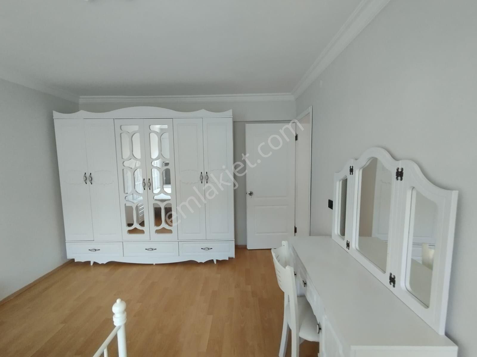 Kuşadası K.denizinde Satılık 4+1 Triblex Villa - Görsel 19