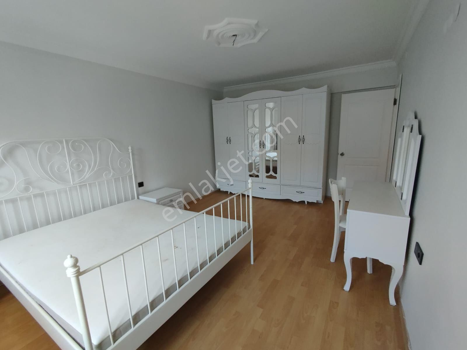 Kuşadası K.denizinde Satılık 4+1 Triblex Villa - Görsel 18
