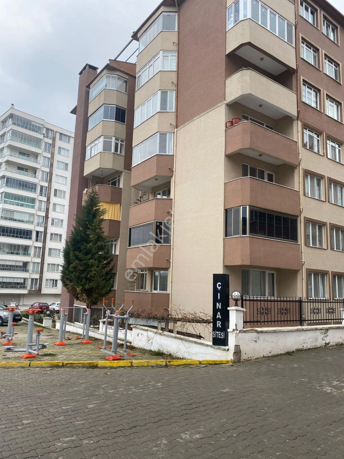 Fatih Mah. Tr. Üniversitesine Yürüme Mesafesinde 3+1, 180 M² Yüksek Şerefiyeli Satılık Daire - Görsel 22