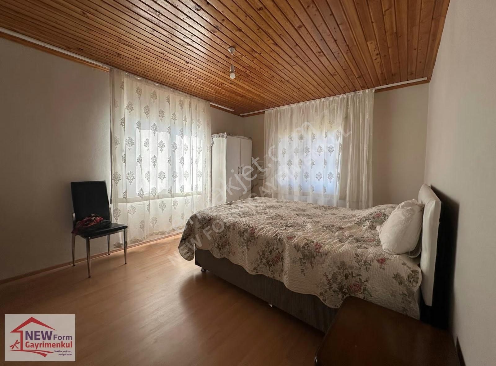 New Form Dan Mezitli Tepeköyde Satılık Nektarin Bahçesi Ve Ev - Görsel 21
