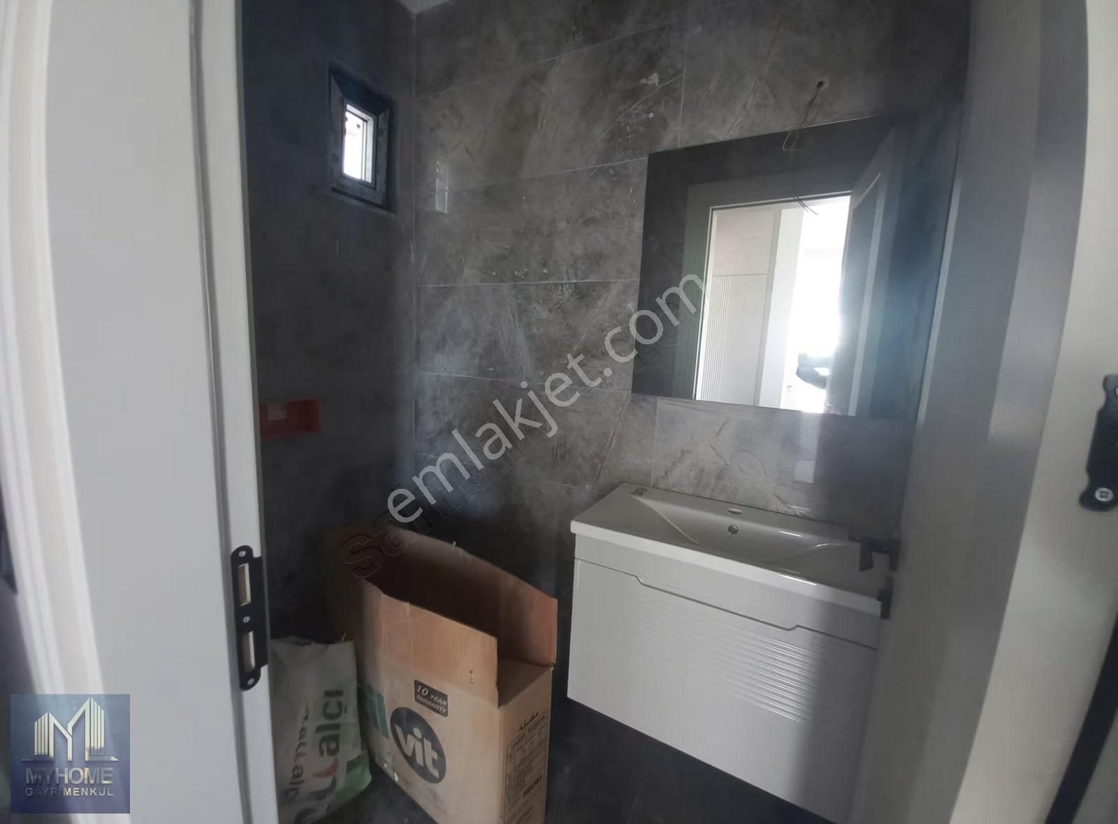 Çorlu Önerlerde Satılık Müstakil Havuzlu 4+1 Sıfır Villla - Görsel 21