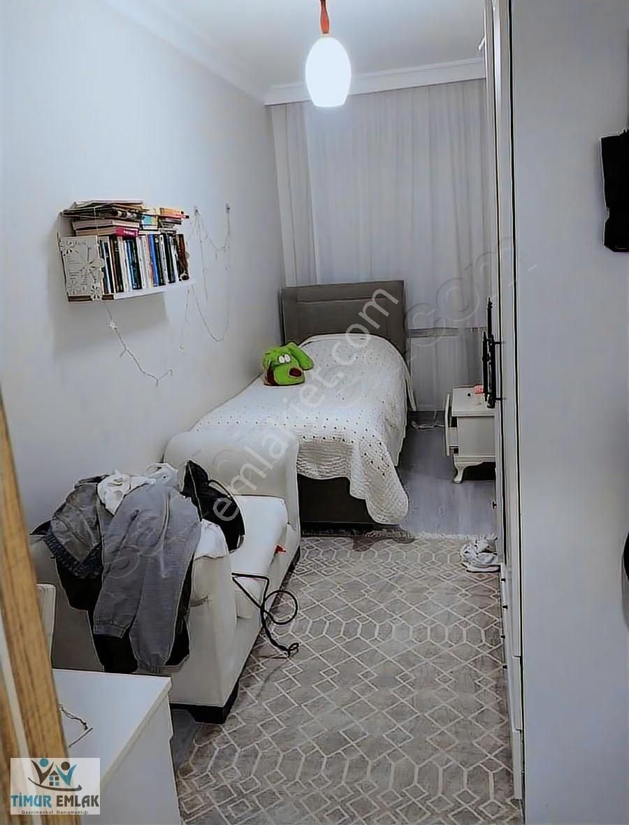 Avcılar Merkezi Konumda Satılık 3+1 Arakat Daire - Görsel 11