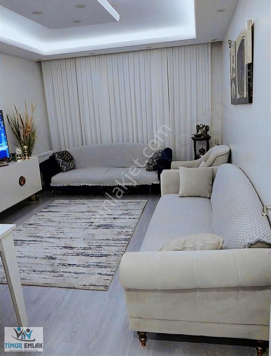 Avcılar Merkezi Konumda Satılık 3+1 Arakat Daire - Görsel 6