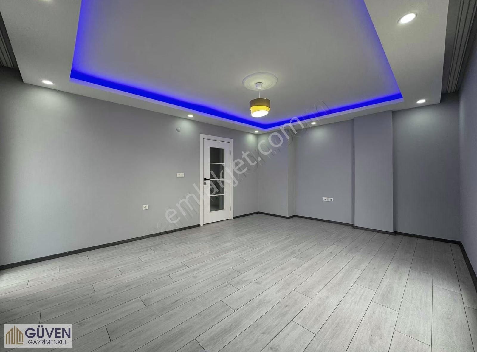 Battal Gazi Cad Yakını Kombili 5+1 180m2 Önü Kapanmaz Dublex