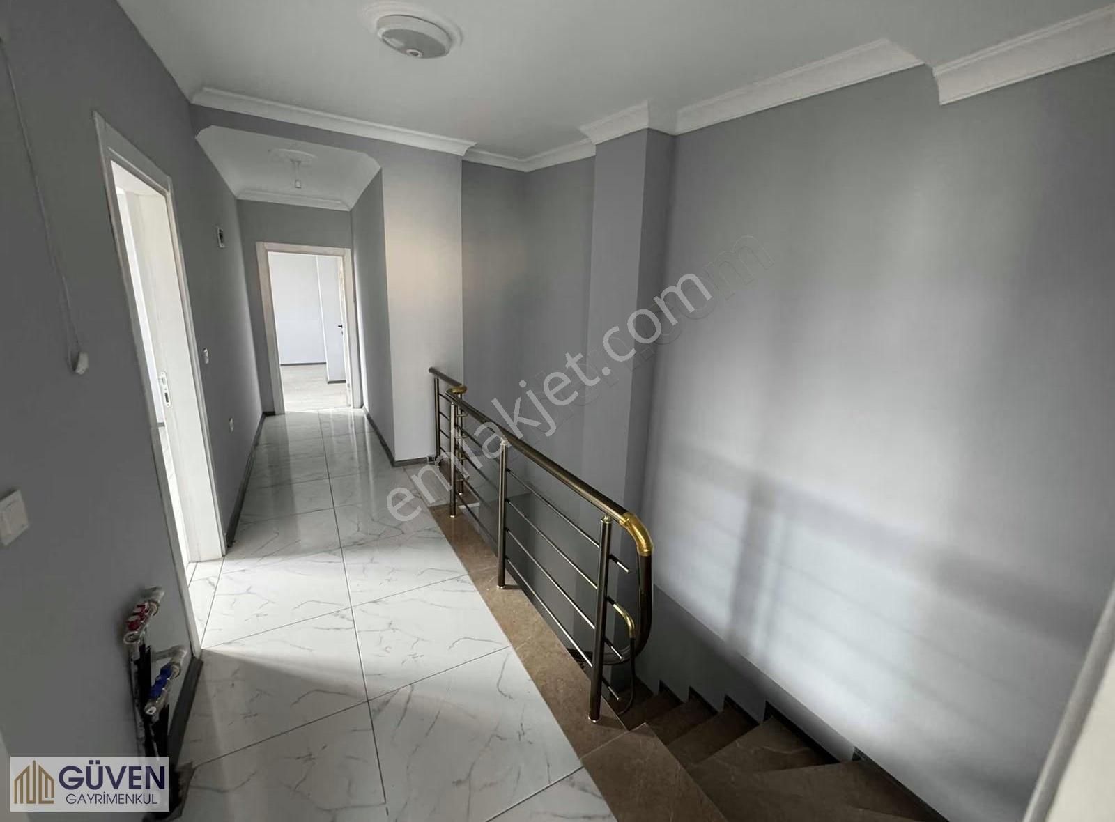 Battal Gazi Cad Yakını Kombili 5+1 180m2 Önü Kapanmaz Dublex - Görsel 8