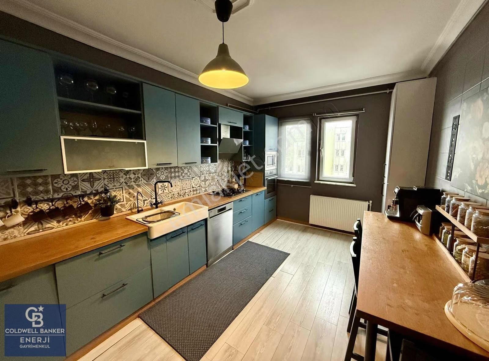 Bahçeşehir 2. Kısım Satılık 5+2 Tripleks Daire Teraslı - Görsel 6