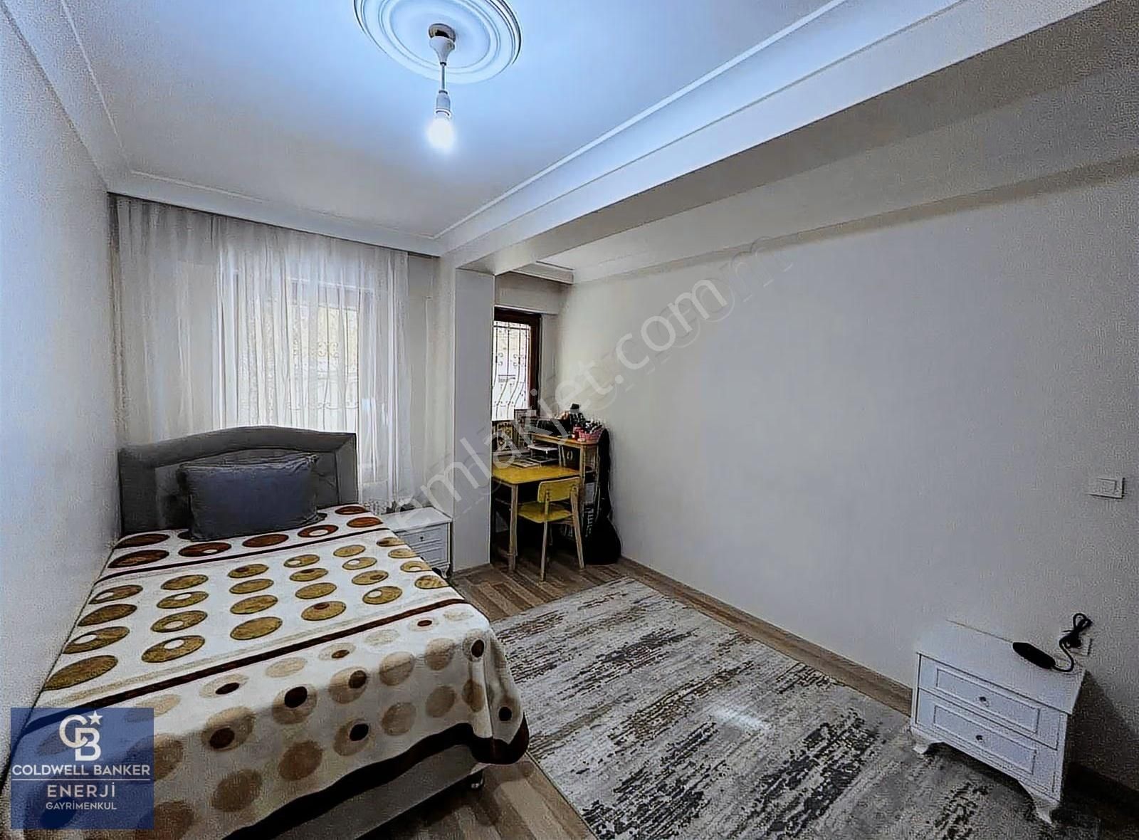 Bayrampaşa Terazidere Mah. Satılık 65m2 1+1 Daire Metro Yakını - Görsel 3