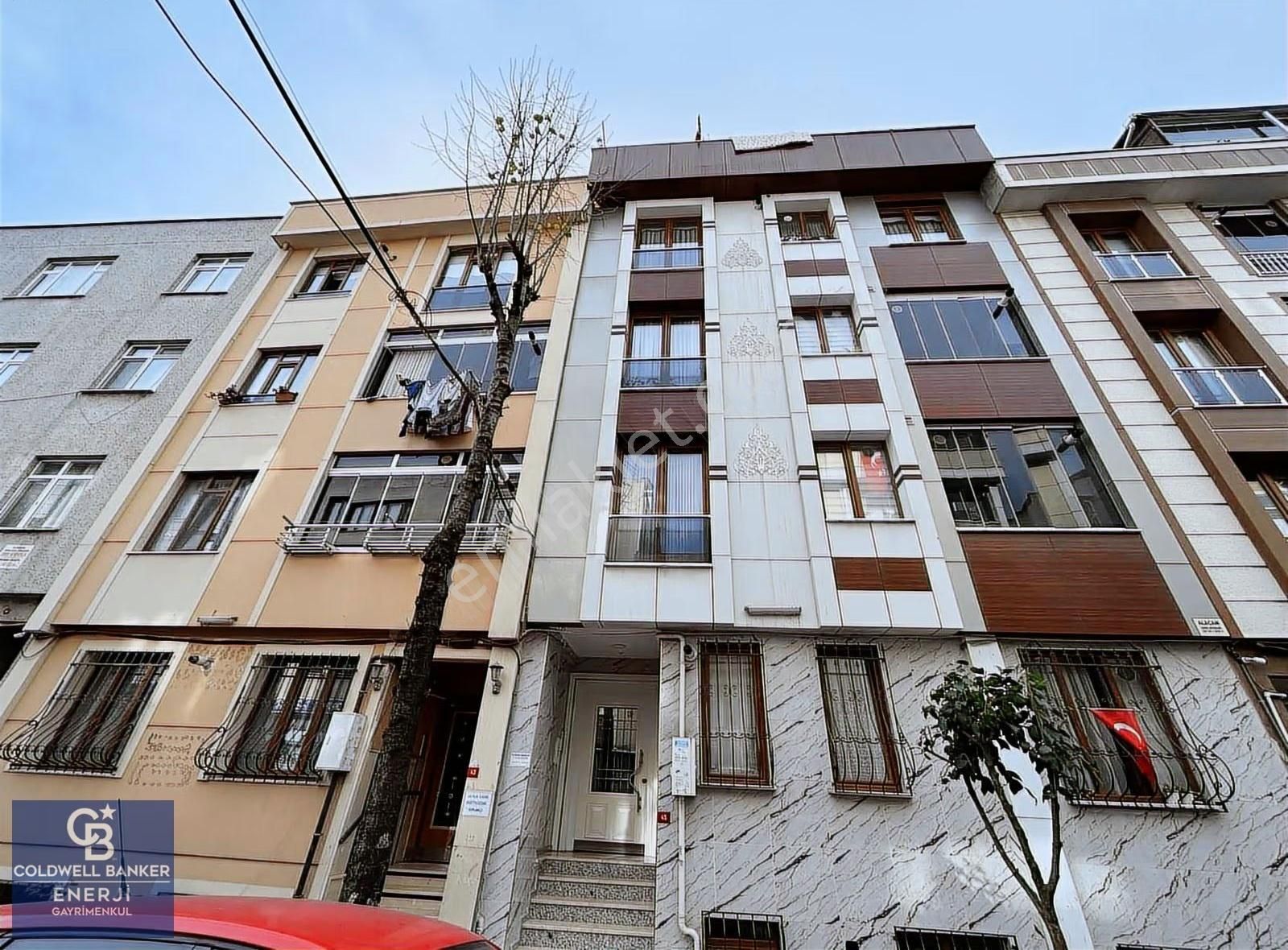 Bayrampaşa Terazidere Mah. Satılık 65m2 1+1 Daire Metro Yakını