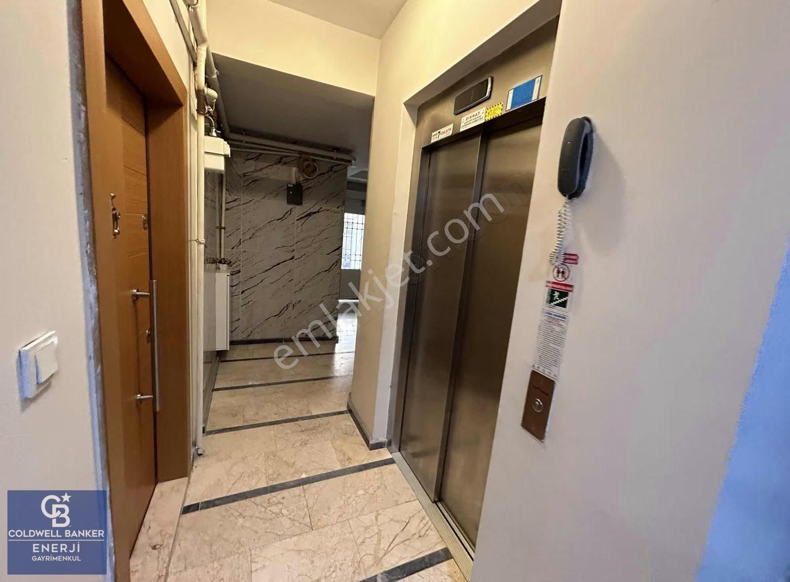 Bayrampaşa Terazidere Mah. Satılık 65m2 1+1 Daire Metro Yakını - Görsel 24